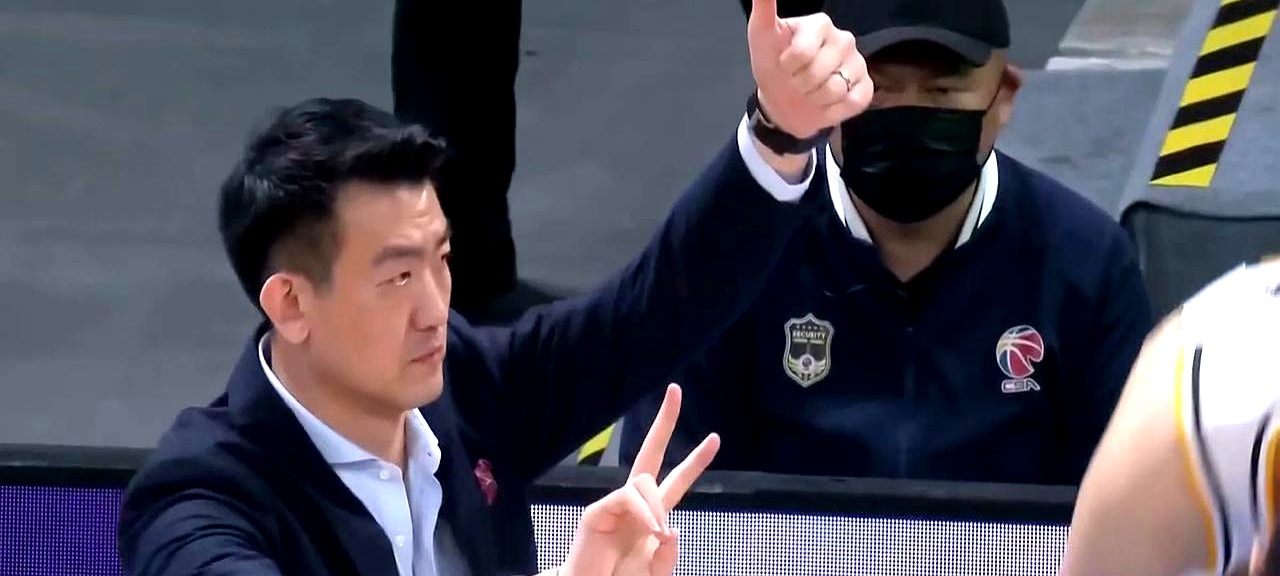 B体育体育官网app-阿雅克肖主场险胜卡昂,赢球握稳保级机会