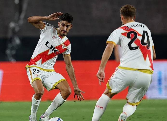 B体育体育网址-包含奥萨苏纳主场战胜巴列卡诺，势头强劲的词条