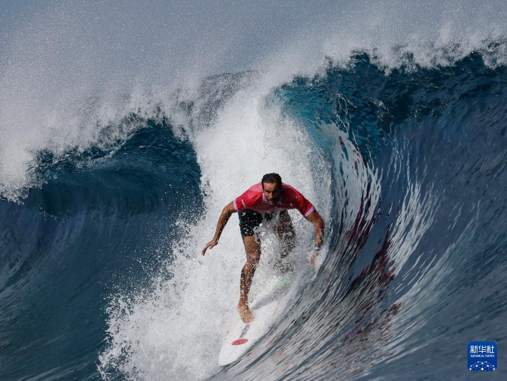 包含奥地利冲浪选手表现出色，获得好成绩的词条