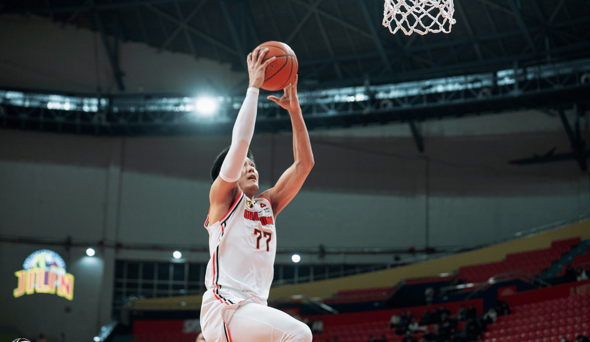 九台农商银行携手CBA开展多方面合作，探索金融与体育融合之路的简单介绍