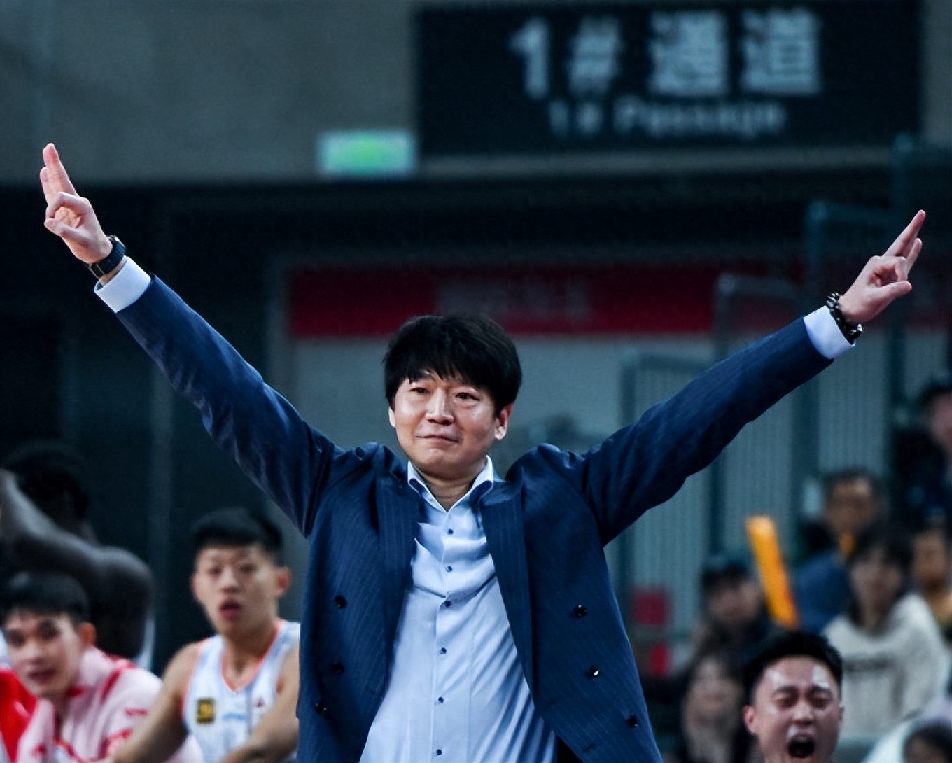 山东男篮胜出晋级总决赛,展望冲击总冠军的简单介绍 山东男篮胜出晋级总决赛,展望冲击总冠军的简单介绍