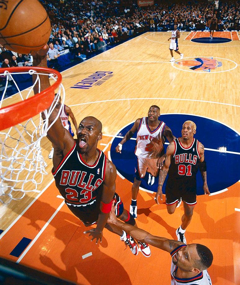 关于尼克斯擒活塞，贾巴尔11投11中砍下24分的信息