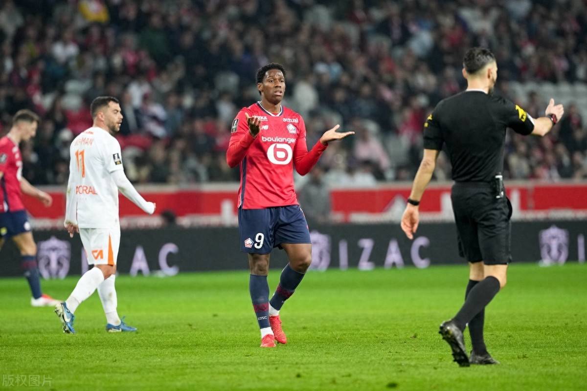 B体育体育地址-里尔客场迎战波尔多，双方实力相当